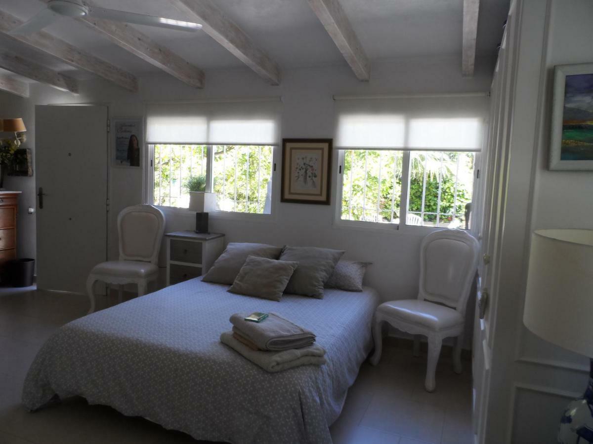 Casa Con Jardin Frente Playa De Burriana Villa Bagian luar foto